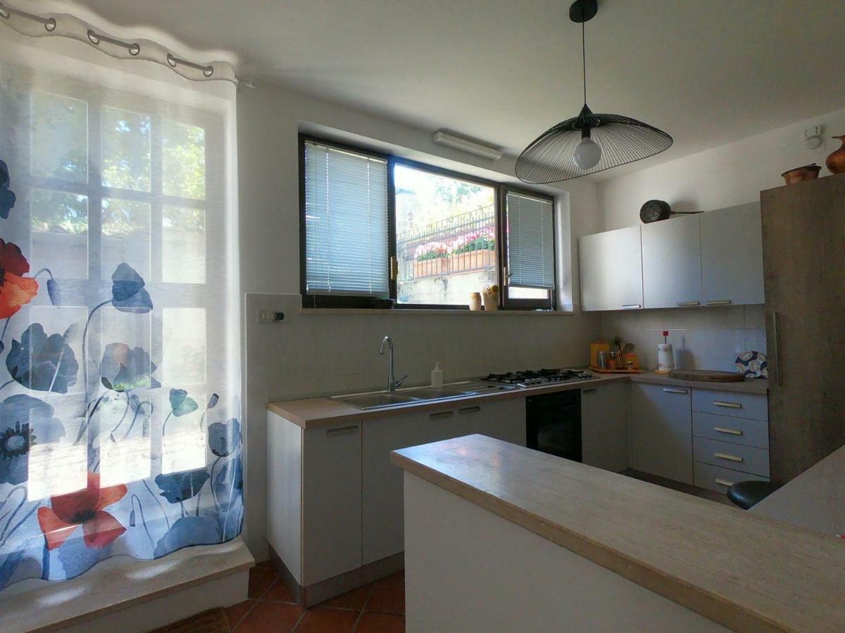 Il Giardino Segreto Apartamento Carbognano Exterior foto
